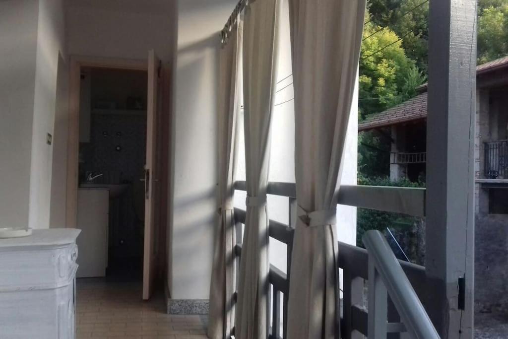 La Corte Senza Tempo Canonica  Bagian luar foto